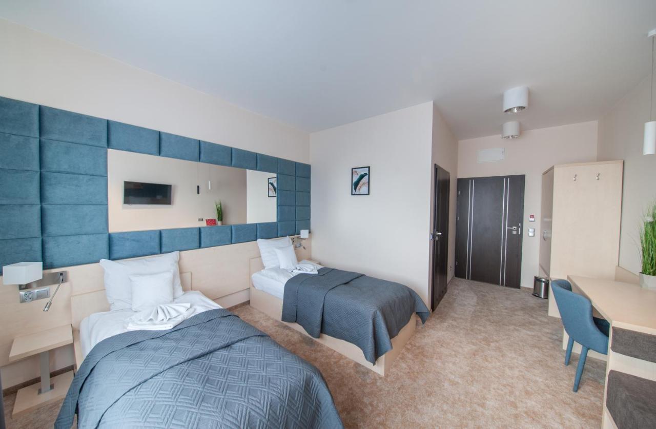 Zbrachlin Motel S5 מראה חיצוני תמונה