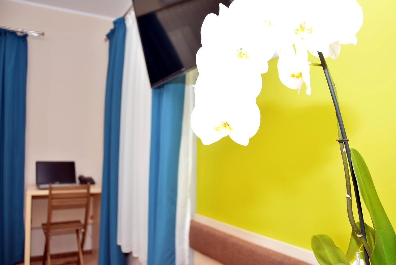 Zbrachlin Motel S5 מראה חיצוני תמונה