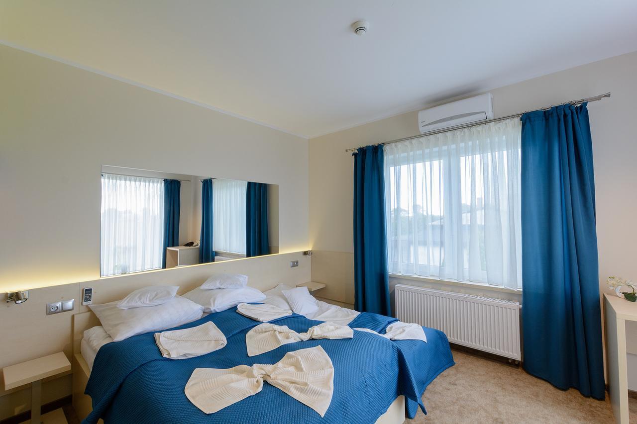 Zbrachlin Motel S5 מראה חיצוני תמונה